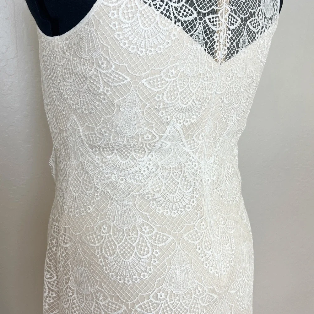 TADASHI SHOJI Women’s Size 16 Ivory Sleeveless Caye Racer Neck Lace Wedding Gown - Picture 8 of 13